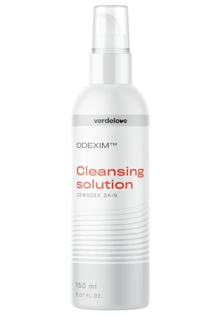 Detergente liquido per il viso